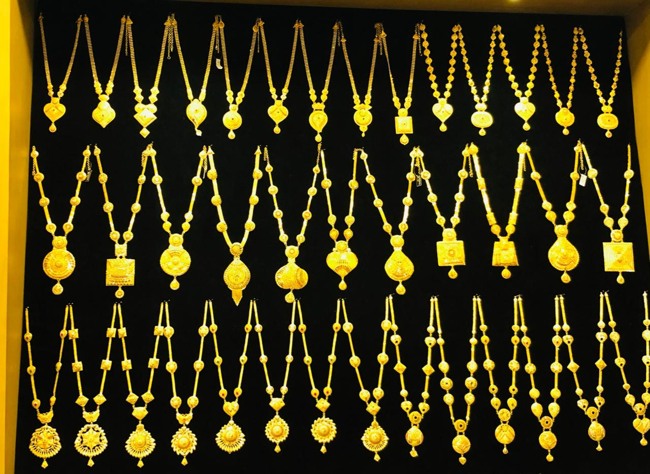 MANAVATTY  IMITATION